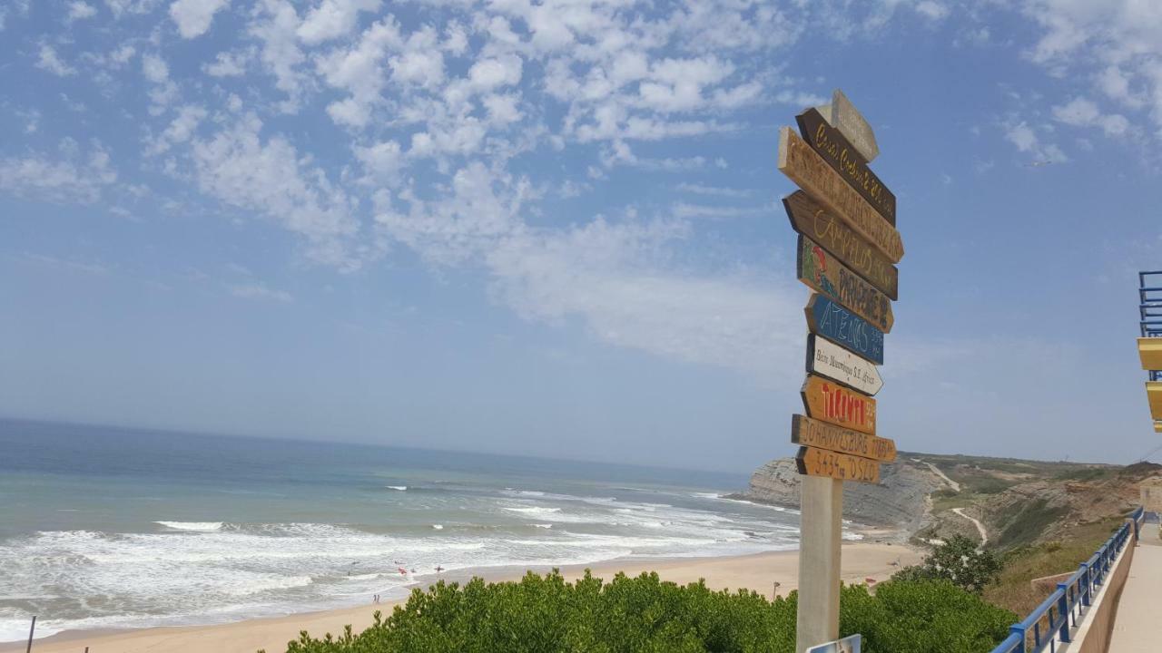 Villa Da Praia Azul Silveira  Exteriör bild