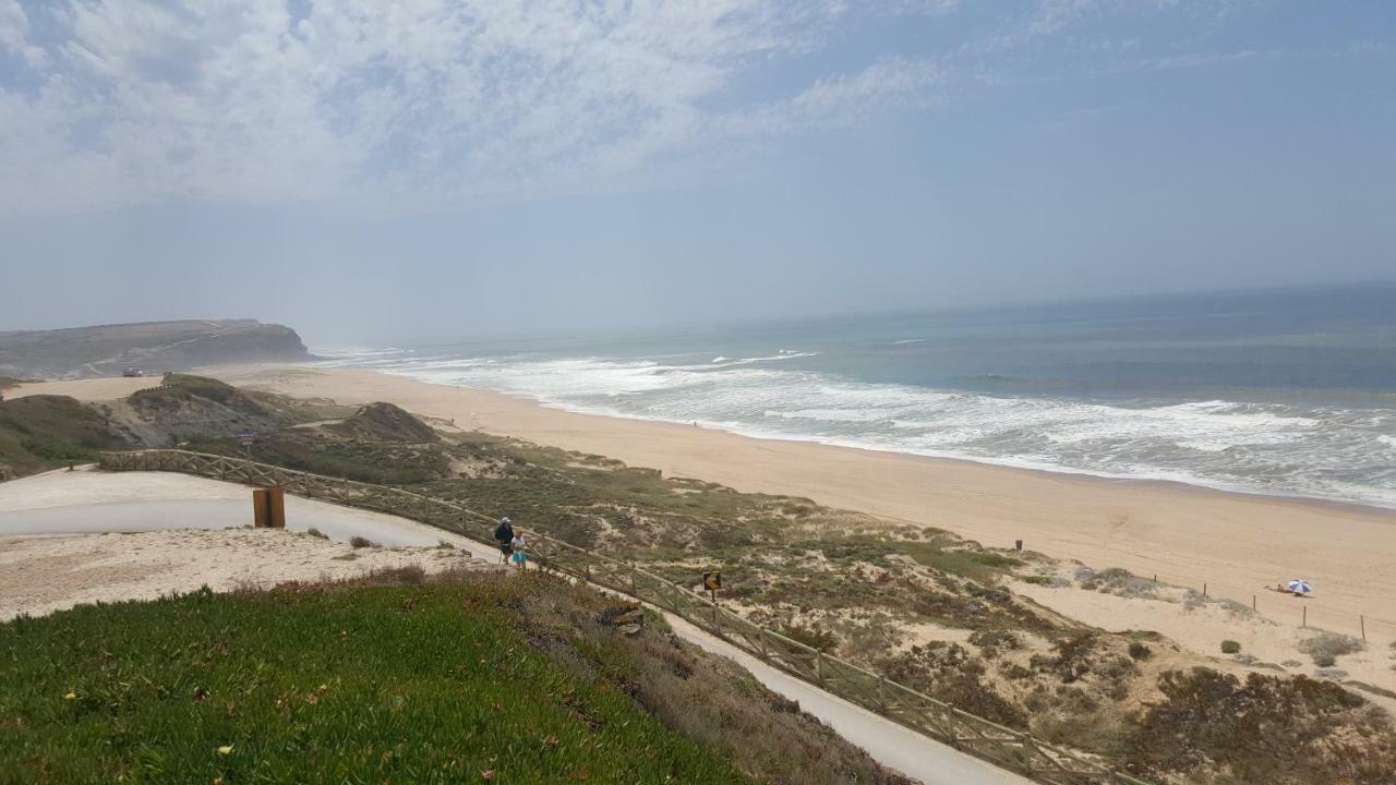 Villa Da Praia Azul Silveira  Exteriör bild